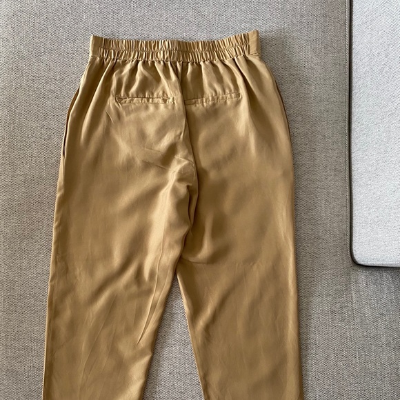 VINCE Cropped Silk Trousers in Sun Khaki Size 2 - Picture 2 of 7